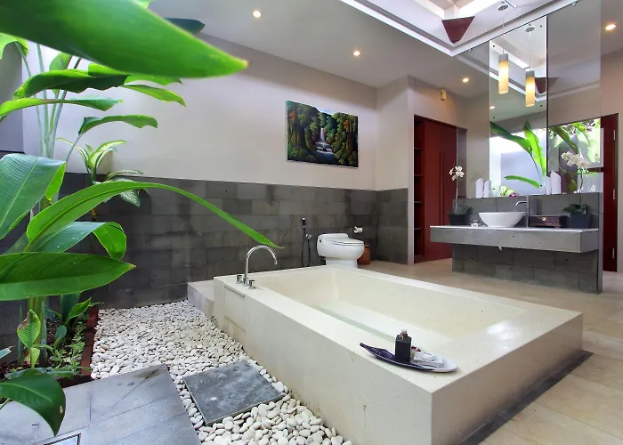 Aria Exclusive & Hotel Seminyak