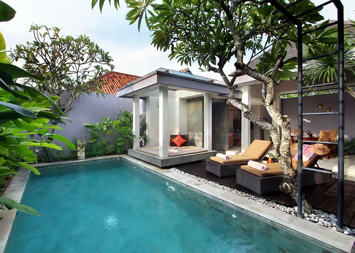 Aria Exclusive &