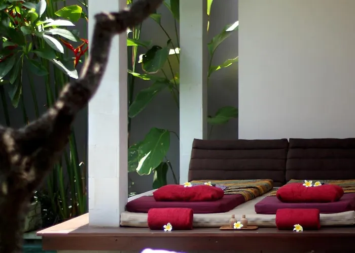 Aria Exclusive & Hotel Seminyak