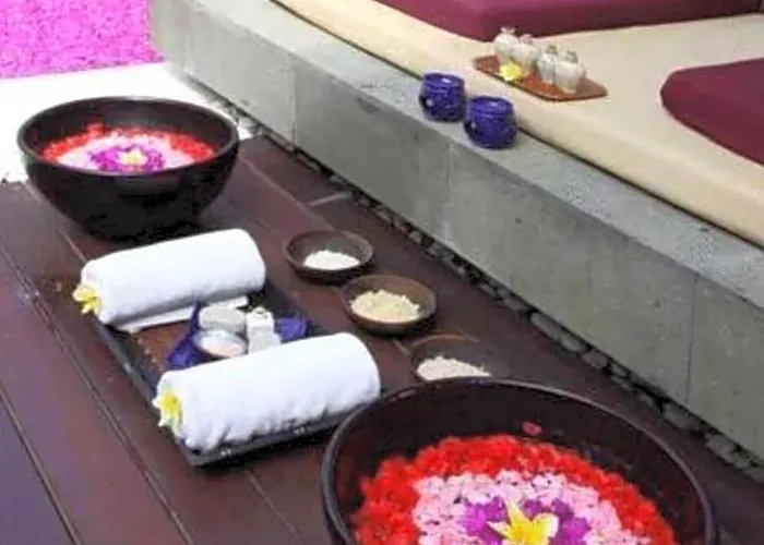 Aria Exclusive & Hotel Seminyak
